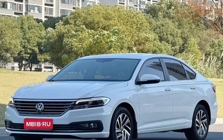 Volkswagen Lavida, 2022 год, 1 200 000 рублей, 1 фотография