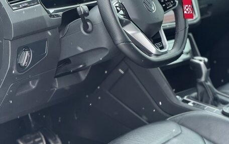 Volkswagen Tiguan II, 2020 год, 3 739 000 рублей, 30 фотография