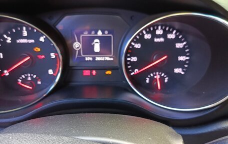 KIA Carnival III, 2016 год, 2 400 000 рублей, 8 фотография