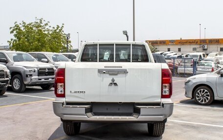 Mitsubishi L200, 2025 год, 4 450 000 рублей, 5 фотография