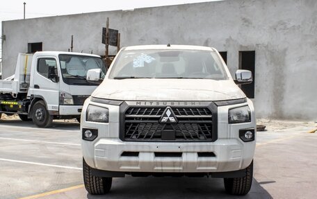 Mitsubishi L200, 2025 год, 4 450 000 рублей, 6 фотография