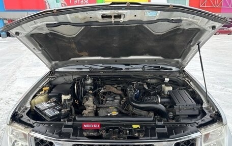 Nissan Pathfinder, 2006 год, 810 000 рублей, 33 фотография