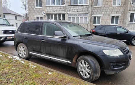 Volkswagen Touareg III, 2008 год, 1 570 000 рублей, 4 фотография