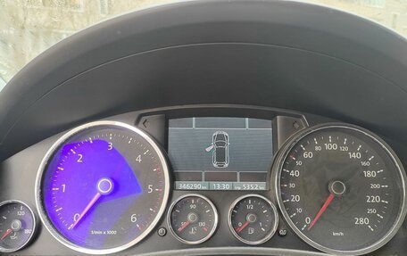 Volkswagen Touareg III, 2008 год, 1 570 000 рублей, 10 фотография