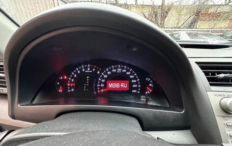 Toyota Camry, 2010 год, 1 000 000 рублей, 5 фотография