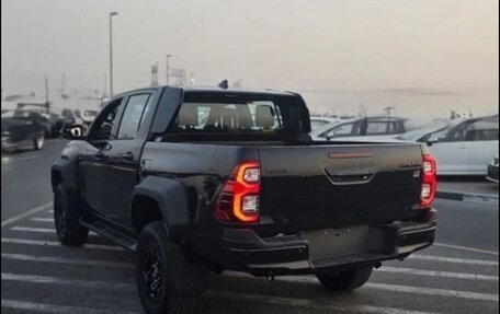 Toyota Hilux VIII, 2025 год, 7 450 000 рублей, 6 фотография