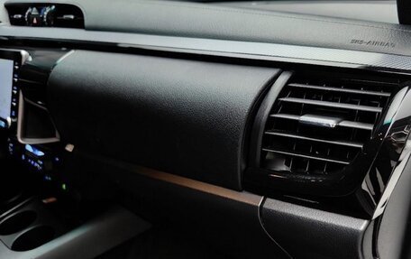 Toyota Hilux VIII, 2025 год, 7 450 000 рублей, 13 фотография