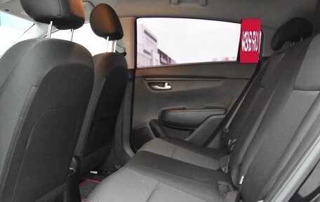 KIA Rio IV, 2021 год, 1 810 000 рублей, 27 фотография