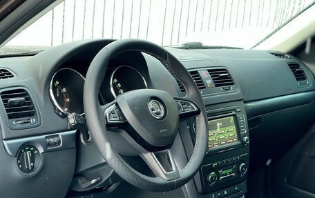 Skoda Yeti I рестайлинг, 2014 год, 1 385 000 рублей, 8 фотография