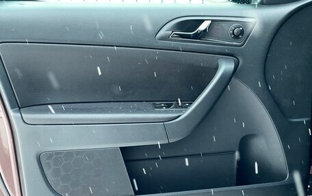 Skoda Yeti I рестайлинг, 2014 год, 1 385 000 рублей, 15 фотография