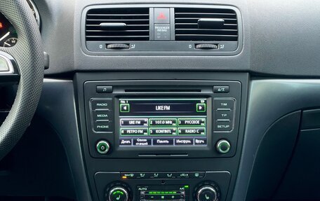 Skoda Yeti I рестайлинг, 2014 год, 1 385 000 рублей, 22 фотография