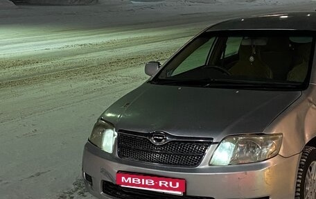 Toyota Corolla, 2004 год, 379 000 рублей, 2 фотография