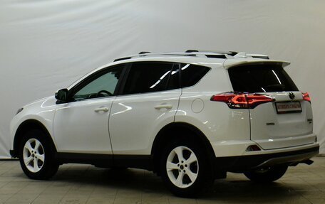 Toyota RAV4, 2017 год, 2 299 000 рублей, 4 фотография