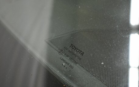 Toyota RAV4, 2017 год, 2 299 000 рублей, 15 фотография