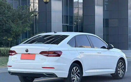 Volkswagen Lavida, 2022 год, 1 200 000 рублей, 4 фотография