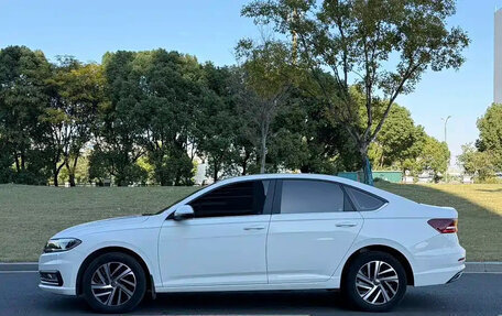 Volkswagen Lavida, 2022 год, 1 200 000 рублей, 7 фотография