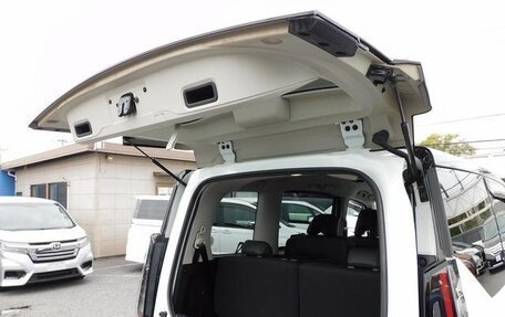 Nissan Serena, 2023 год, 2 643 000 рублей, 34 фотография