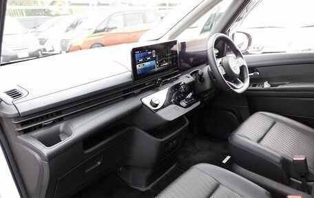 Nissan Serena, 2023 год, 2 643 000 рублей, 25 фотография