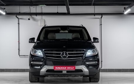 Mercedes-Benz M-Класс, 2013 год, 2 500 000 рублей, 1 фотография