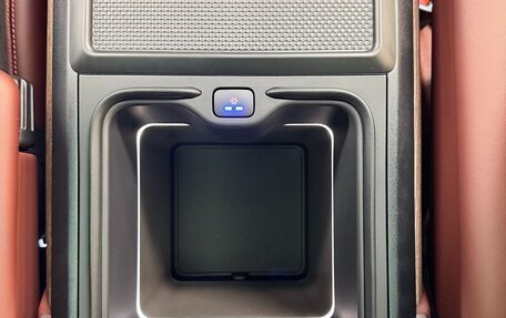 Land Rover Range Rover IV рестайлинг, 2025 год, 24 999 000 рублей, 24 фотография