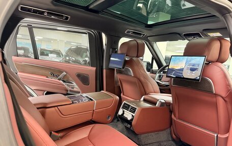 Land Rover Range Rover IV рестайлинг, 2025 год, 24 999 000 рублей, 30 фотография