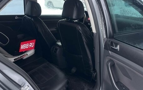 Volkswagen Jetta VI, 2009 год, 660 000 рублей, 11 фотография