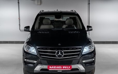 Mercedes-Benz M-Класс, 2013 год, 2 500 000 рублей, 4 фотография