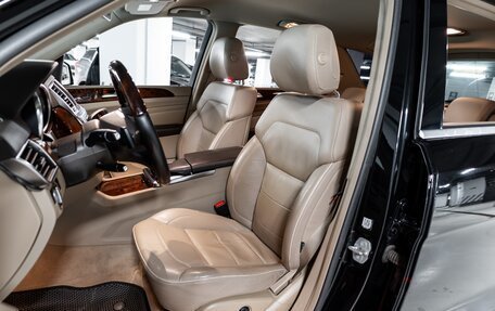 Mercedes-Benz M-Класс, 2013 год, 2 500 000 рублей, 24 фотография