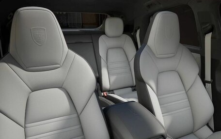 Porsche Cayenne III, 2025 год, 27 465 492 рублей, 14 фотография