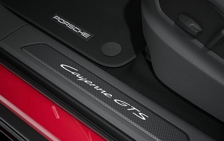 Porsche Cayenne III, 2025 год, 27 465 492 рублей, 17 фотография