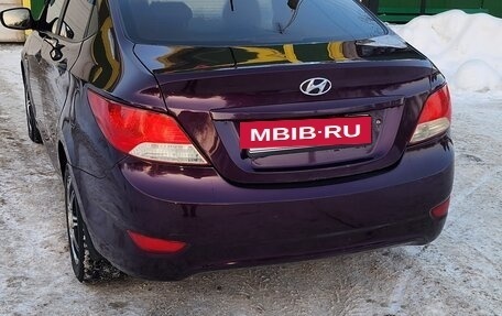 Hyundai Solaris II рестайлинг, 2011 год, 650 000 рублей, 3 фотография