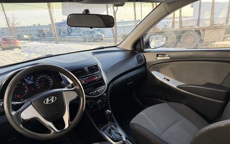 Hyundai Solaris II рестайлинг, 2011 год, 599 000 рублей, 6 фотография