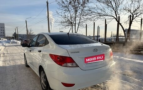 Hyundai Solaris II рестайлинг, 2011 год, 599 000 рублей, 5 фотография