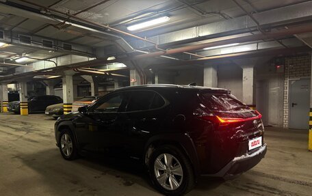 Lexus UX I, 2022 год, 3 490 000 рублей, 6 фотография