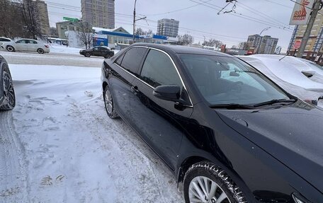Toyota Camry, 2015 год, 2 200 000 рублей, 2 фотография
