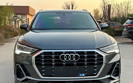 Audi Q3, 2021 год, 2 100 000 рублей, 2 фотография