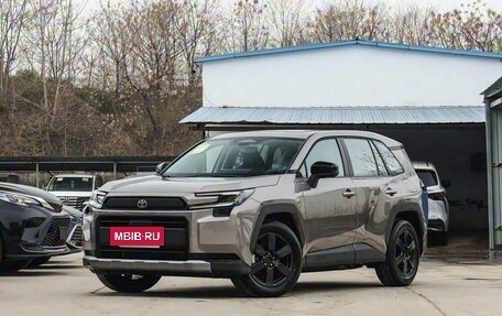 Toyota RAV4, 2025 год, 4 800 000 рублей, 3 фотография