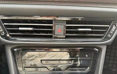 Volkswagen Tharu, 2022 год, 1 690 000 рублей, 9 фотография