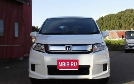 Honda Freed I, 2014 год, 871 000 рублей, 3 фотография