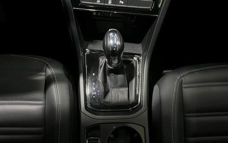 Volkswagen Touran III, 2021 год, 1 710 000 рублей, 15 фотография