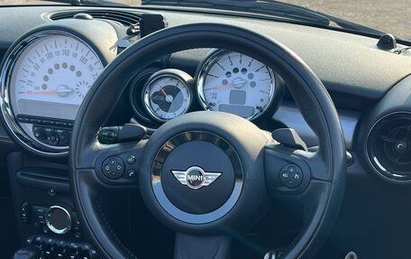 MINI Cabrio, 2013 год, 1 315 000 рублей, 22 фотография