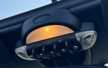 MINI Cabrio, 2013 год, 1 315 000 рублей, 31 фотография