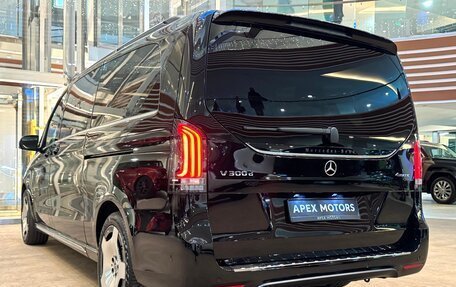 Mercedes-Benz V-Класс, 2024 год, 13 490 000 рублей, 10 фотография