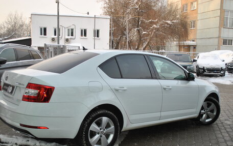 Skoda Octavia, 2017 год, 1 590 000 рублей, 3 фотография