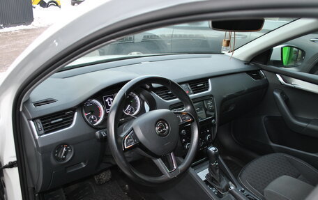 Skoda Octavia, 2017 год, 1 590 000 рублей, 10 фотография