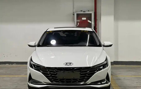 Hyundai Elantra, 2021 год, 1 145 000 рублей, 2 фотография