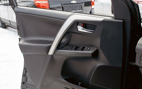 Toyota RAV4, 2016 год, 1 895 000 рублей, 9 фотография