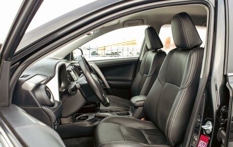 Toyota RAV4, 2016 год, 1 895 000 рублей, 8 фотография