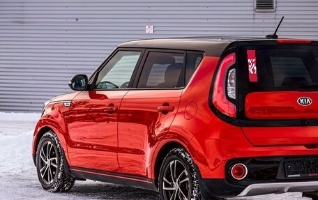 KIA Soul II рестайлинг, 2017 год, 1 395 000 рублей, 8 фотография