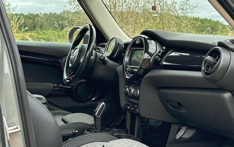 MINI Hatch, 2019 год, 1 600 000 рублей, 6 фотография